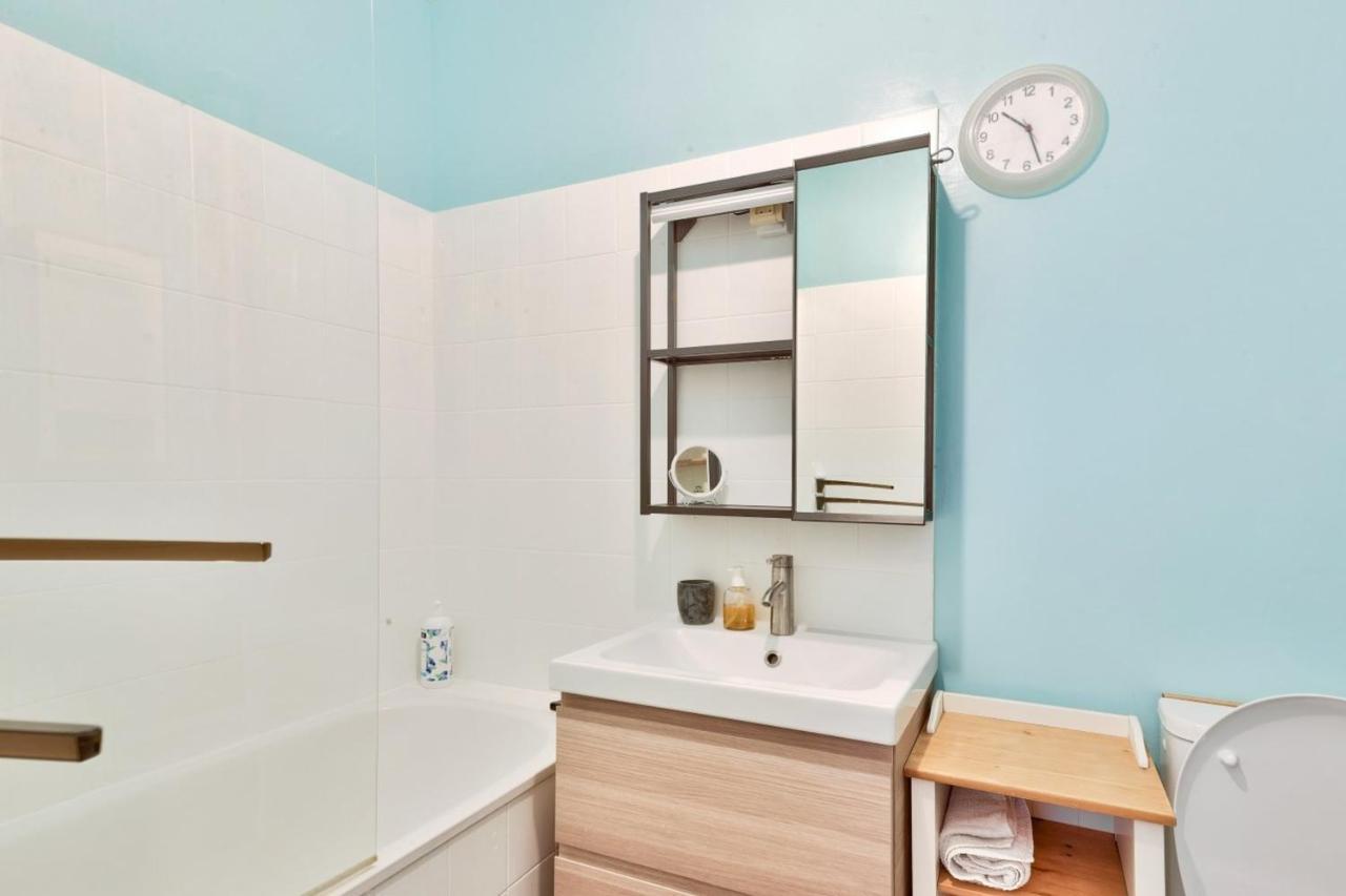 Charming Accommodation For 2 People - Paris Exteriör bild